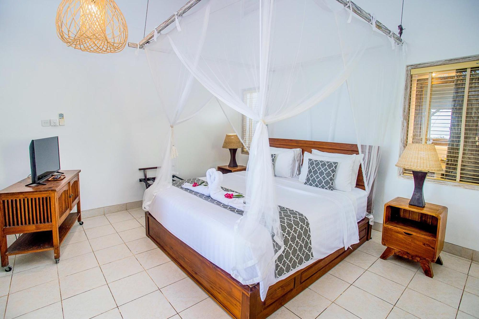 Villa Lanie Lembongan ภายนอก รูปภาพ